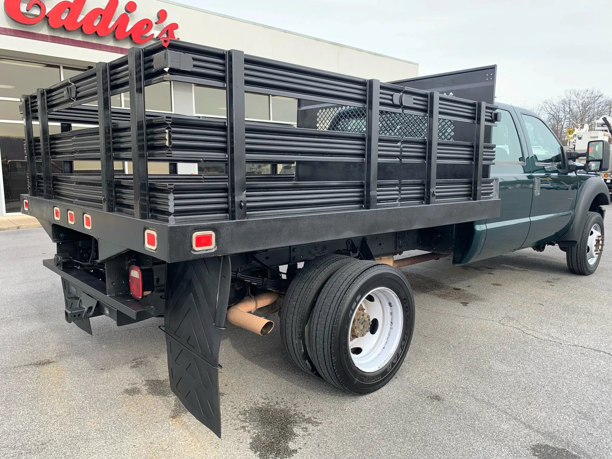 Used 2011 Ford F550 2WD Crew Cab Super Duty w/ Trailer Tow Pkg image 32