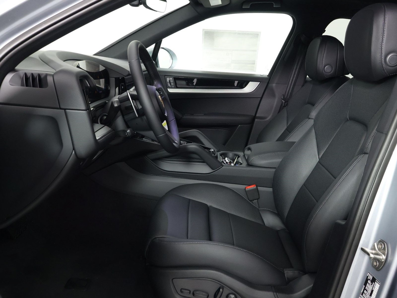New 2026 Porsche Cayenne AWD/4WD image 5