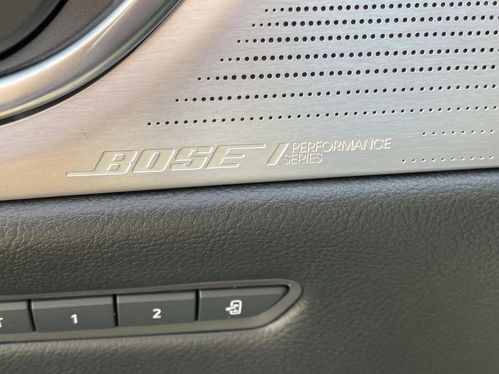 Certified 2025 Cadillac XT5 Premium Luxury image 31