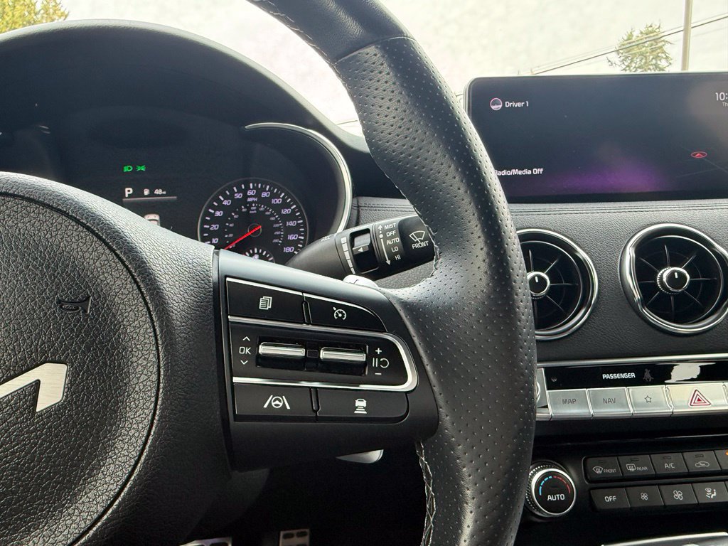 Used 2022 Kia Stinger GT1 AWD/4WD image 33
