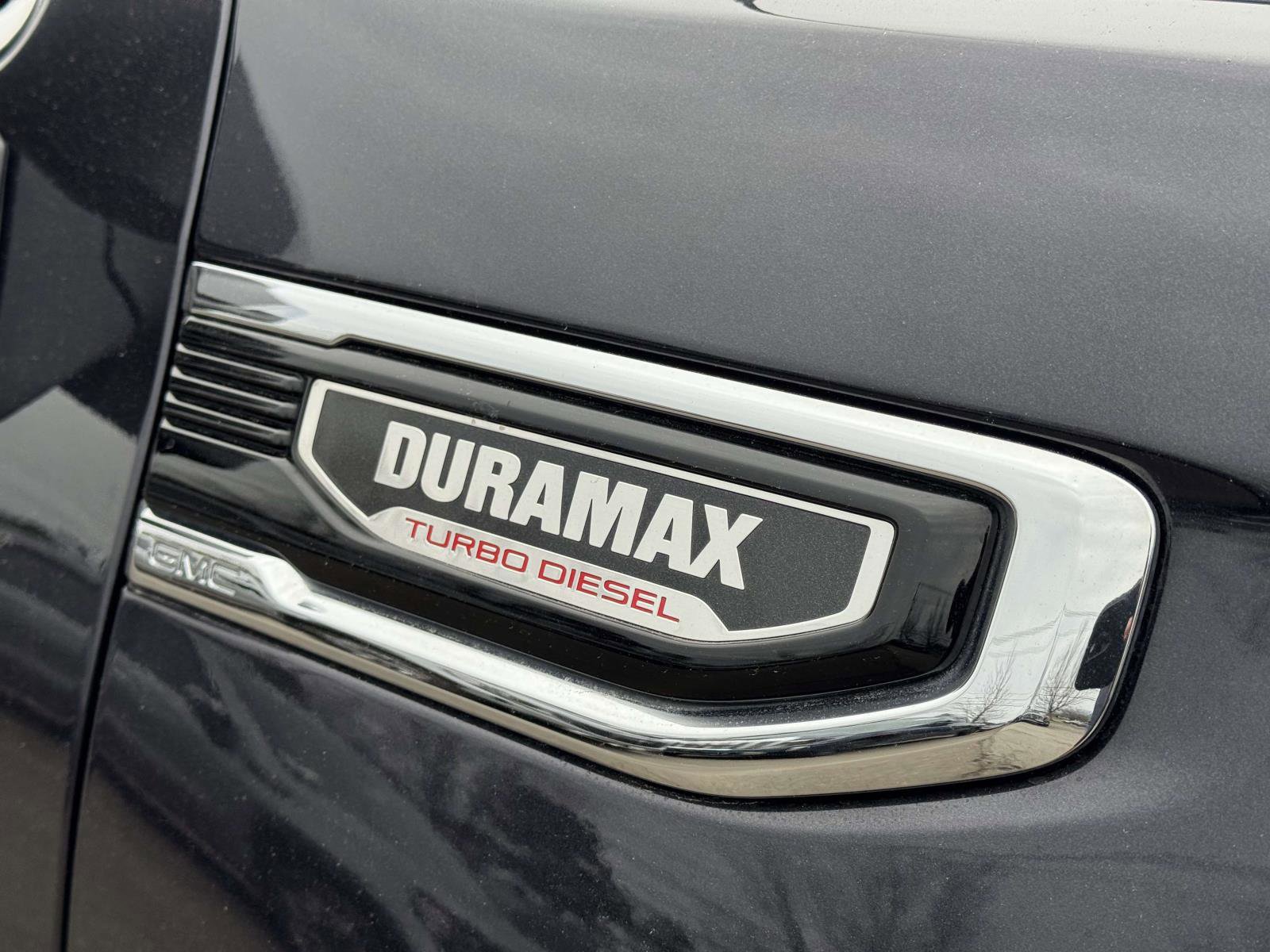 Used 2023 GMC Sierra 1500 SLT w/ SLT Premium Package image 9