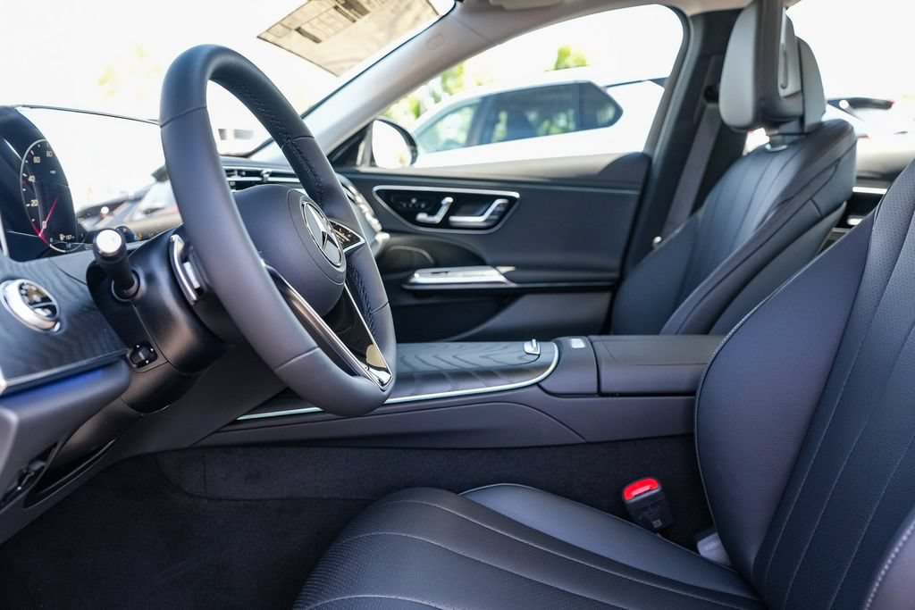 New 2026 Mercedes-Benz E 350 4MATIC Sedan image 19