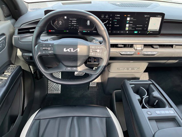 Used 2024 Kia EV9 GT-Line AWD/4WD image 22