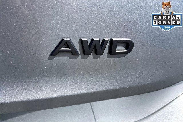 Used 2025 Nissan Rogue SV AWD/4WD image 8