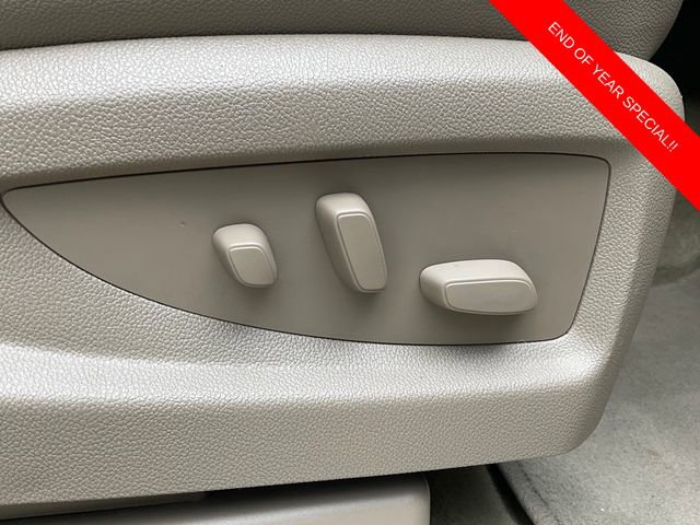 Used 2017 GMC Yukon SLT image 10