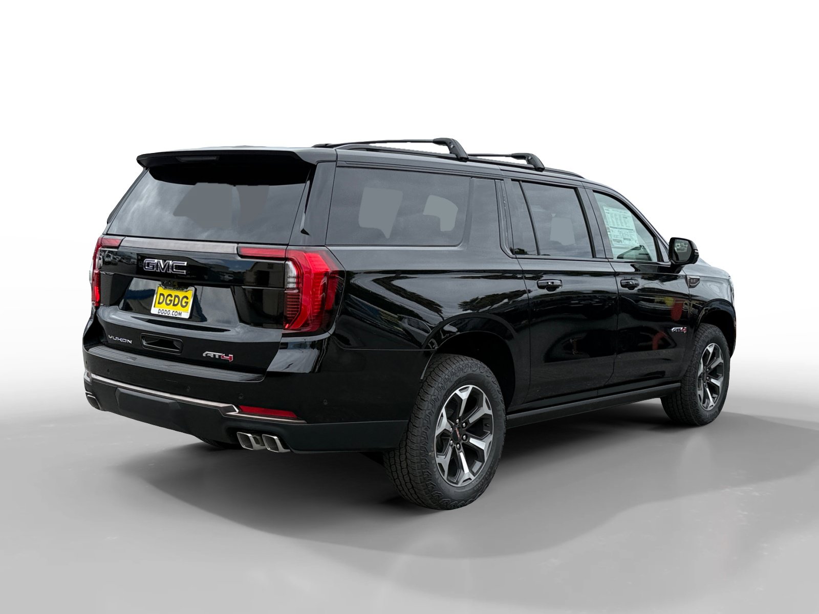 New 2026 GMC Yukon XL AT4 Ultimate w/ LPO, Floor Liner Package AWD/4WD image 5