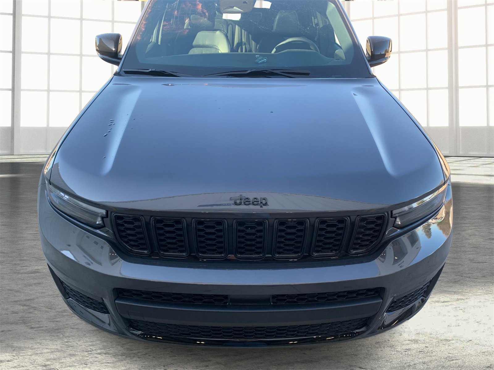 Used 2025 Jeep Grand Cherokee L Altitude image 22