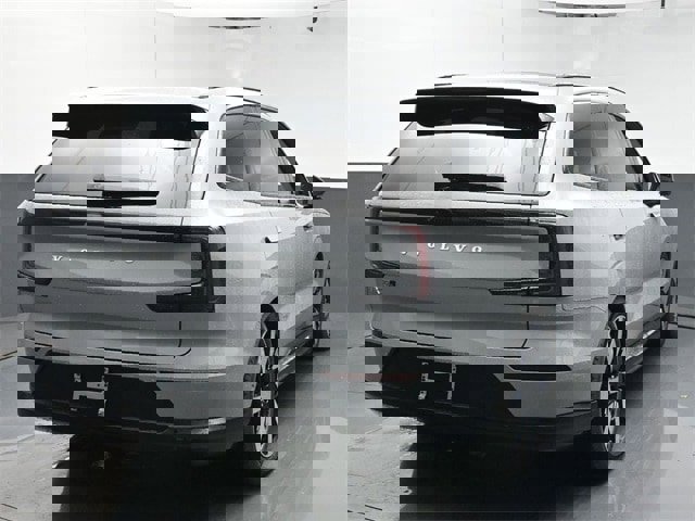 New 2025 Volvo EX90 Ultra image 7