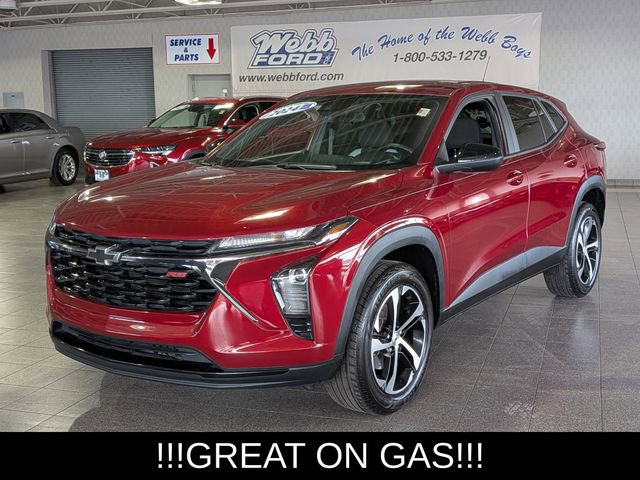 Used 2024 Chevrolet Trax RS image 4