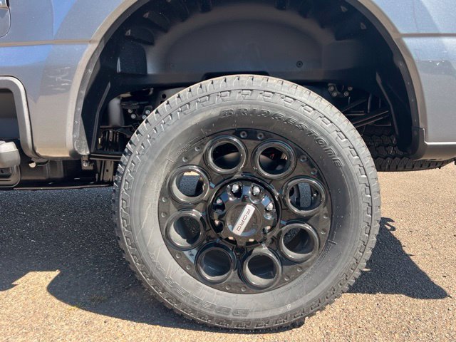 New 2026 Ford F250 Lariat w/ Black Appearance Package AWD/4WD image 9
