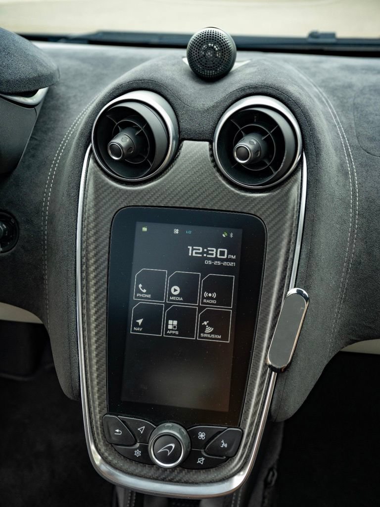Used 2017 McLaren 570S RWD image 39
