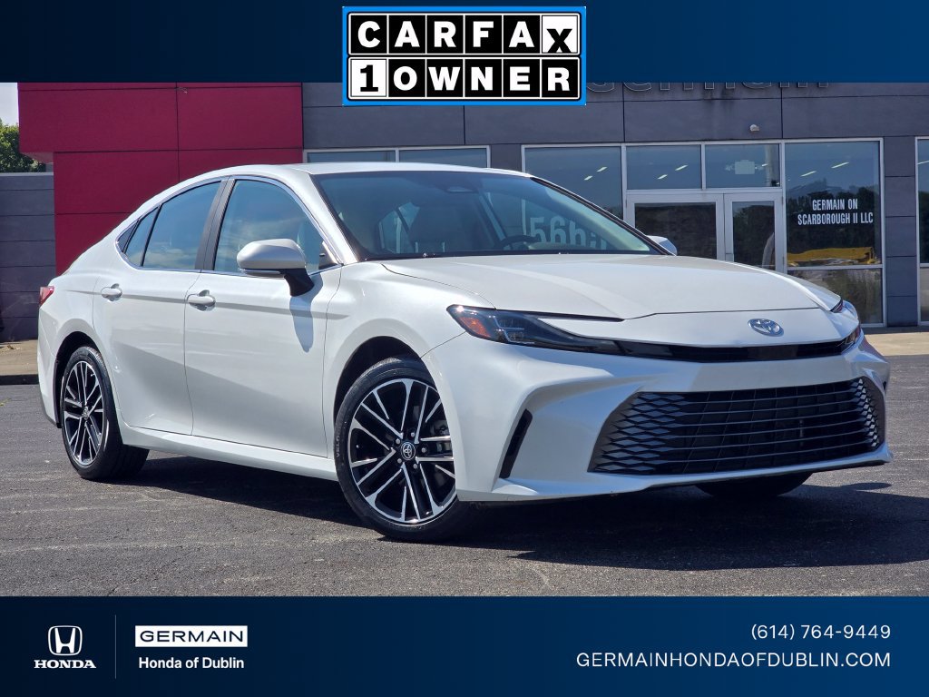 Used 2025 Toyota Camry XLE