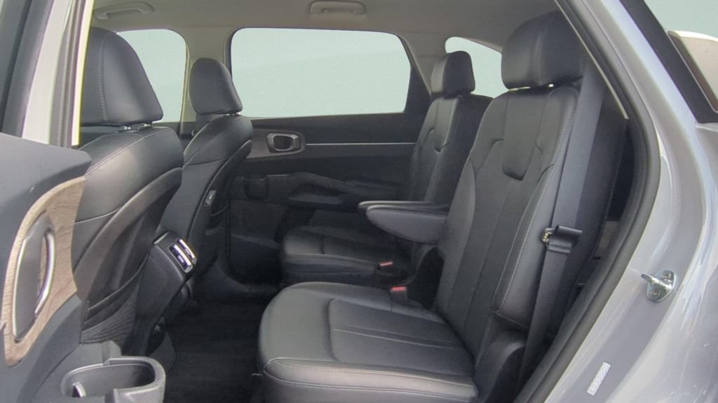 Used 2022 Kia Sorento EX FWD image 10