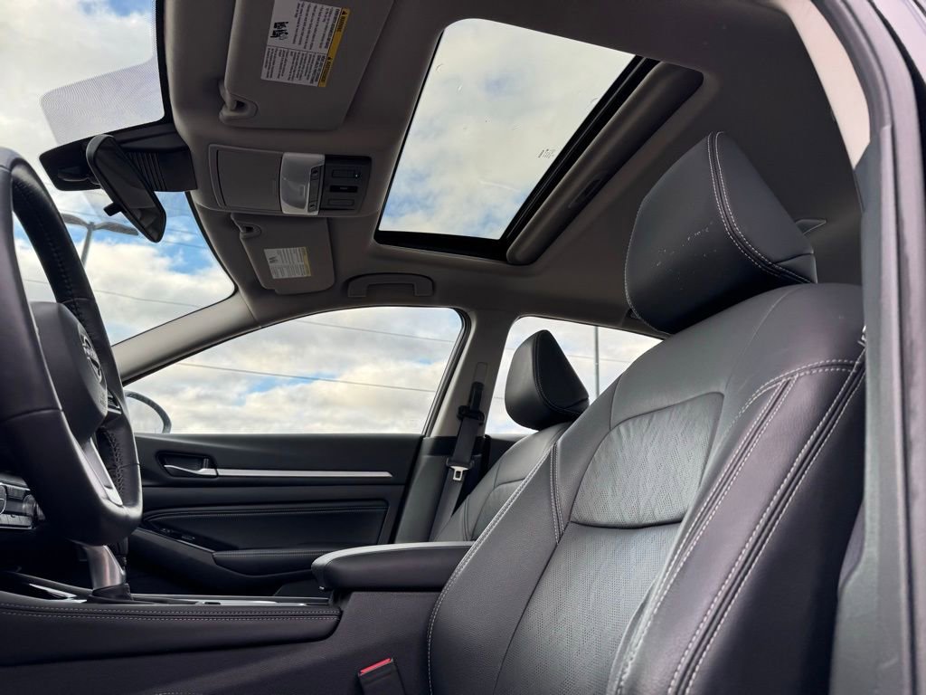 Used 2023 Nissan Altima 2.5 SL image 9