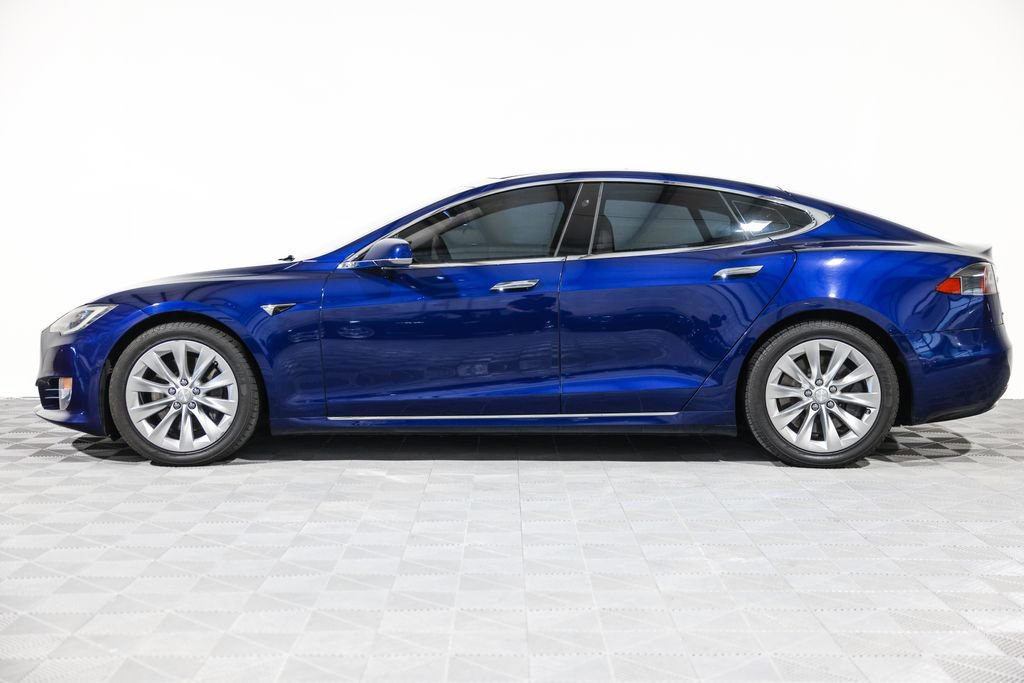 Used 2017 Tesla Model S 90D image 12