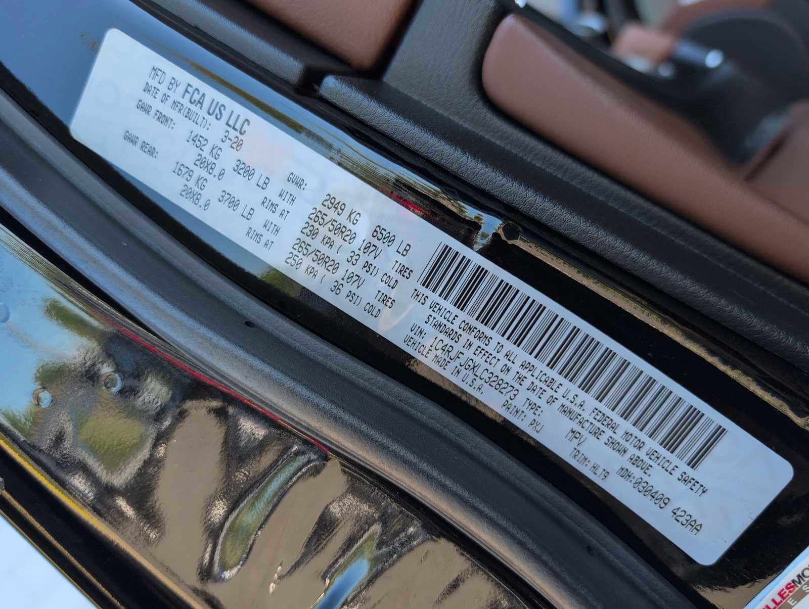 Used 2020 Jeep Grand Cherokee Summit w/ Platinum Series Group image 35