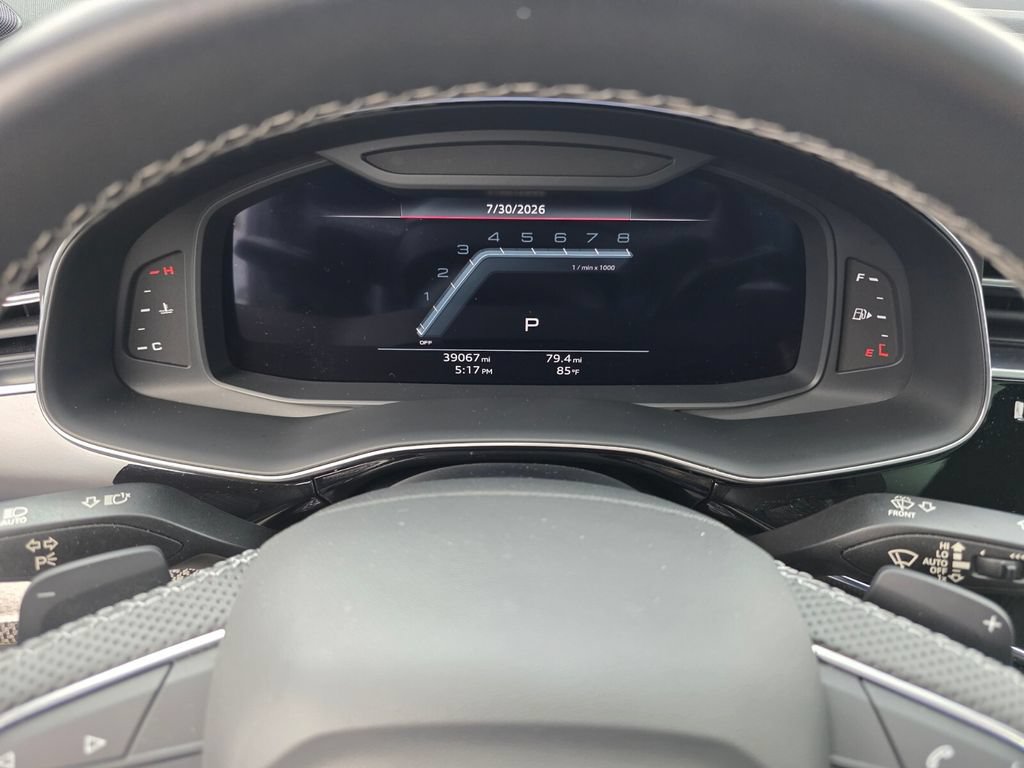 Used 2023 Audi SQ7 Prestige w/ Prestige Package AWD/4WD image 22