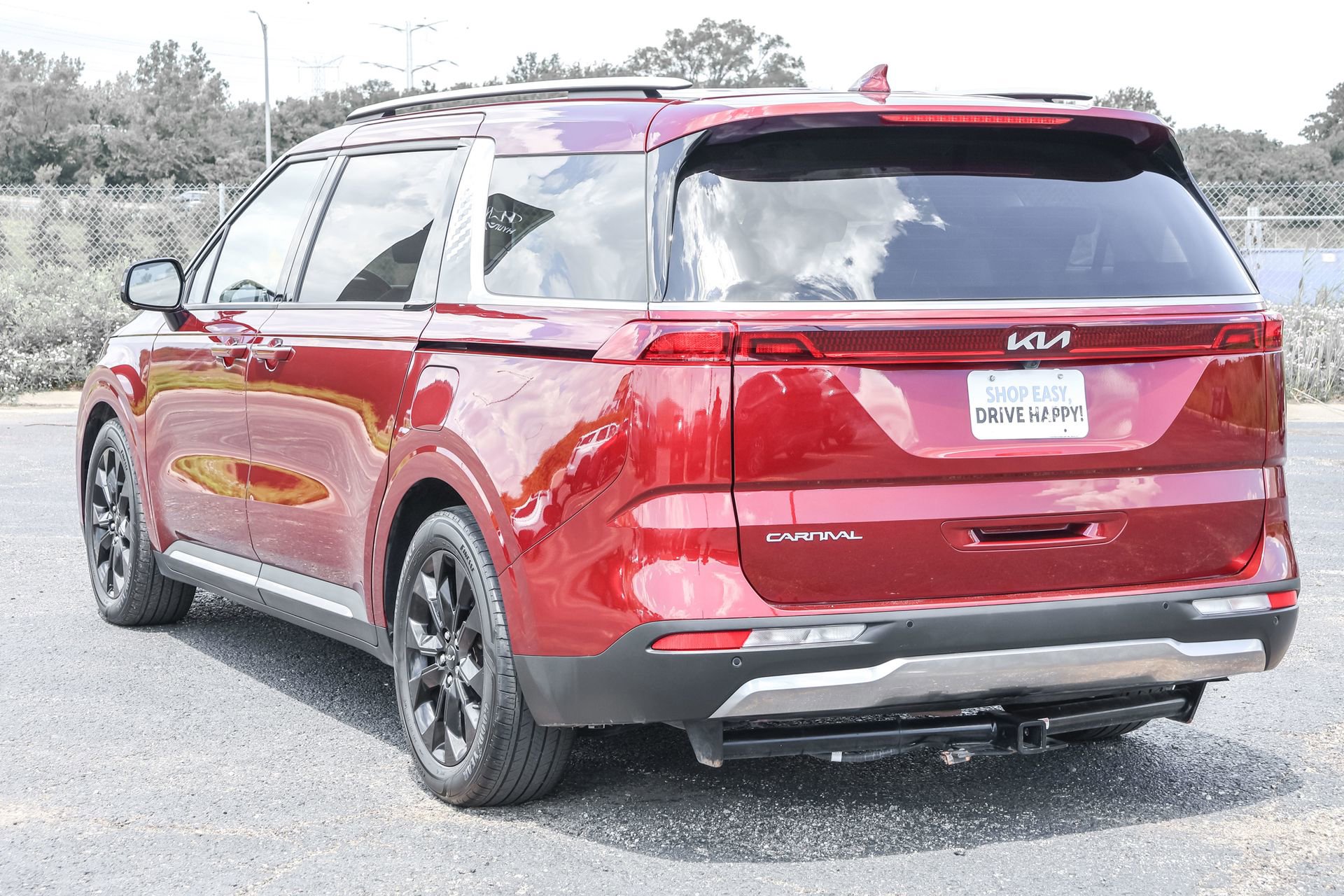 Used 2023 Kia Carnival SX image 18