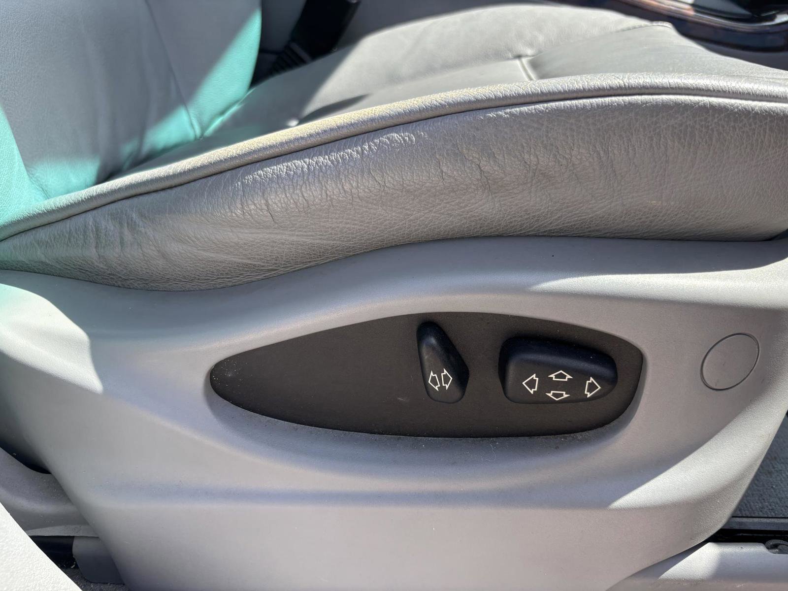 Used 2002 BMW X5 3.0i image 19