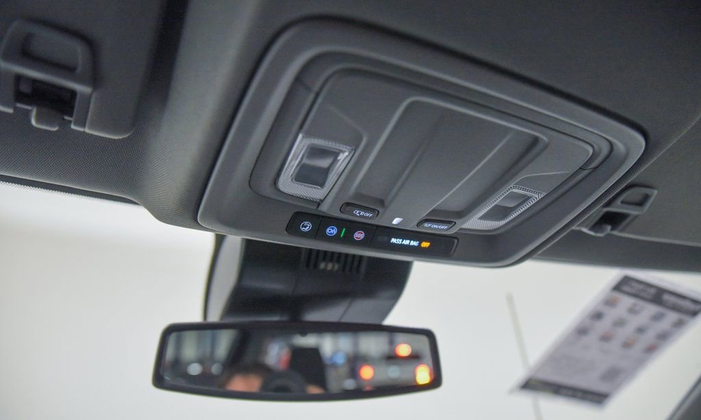 Used 2025 Chevrolet Silverado 2500 LT w/ Safety Package image 28