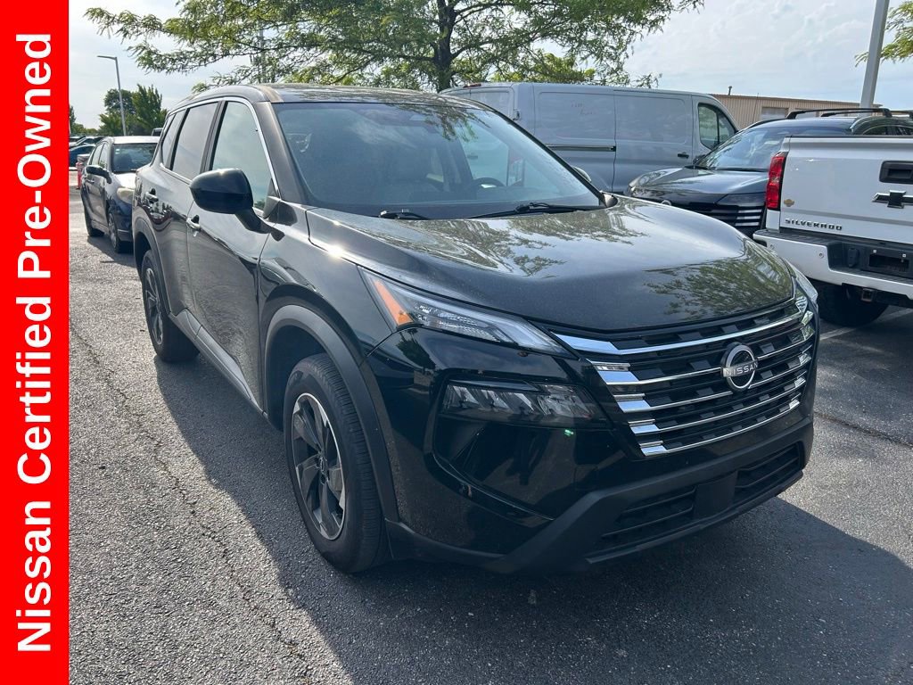 Certified 2025 Nissan Rogue SV AWD/4WD image 1