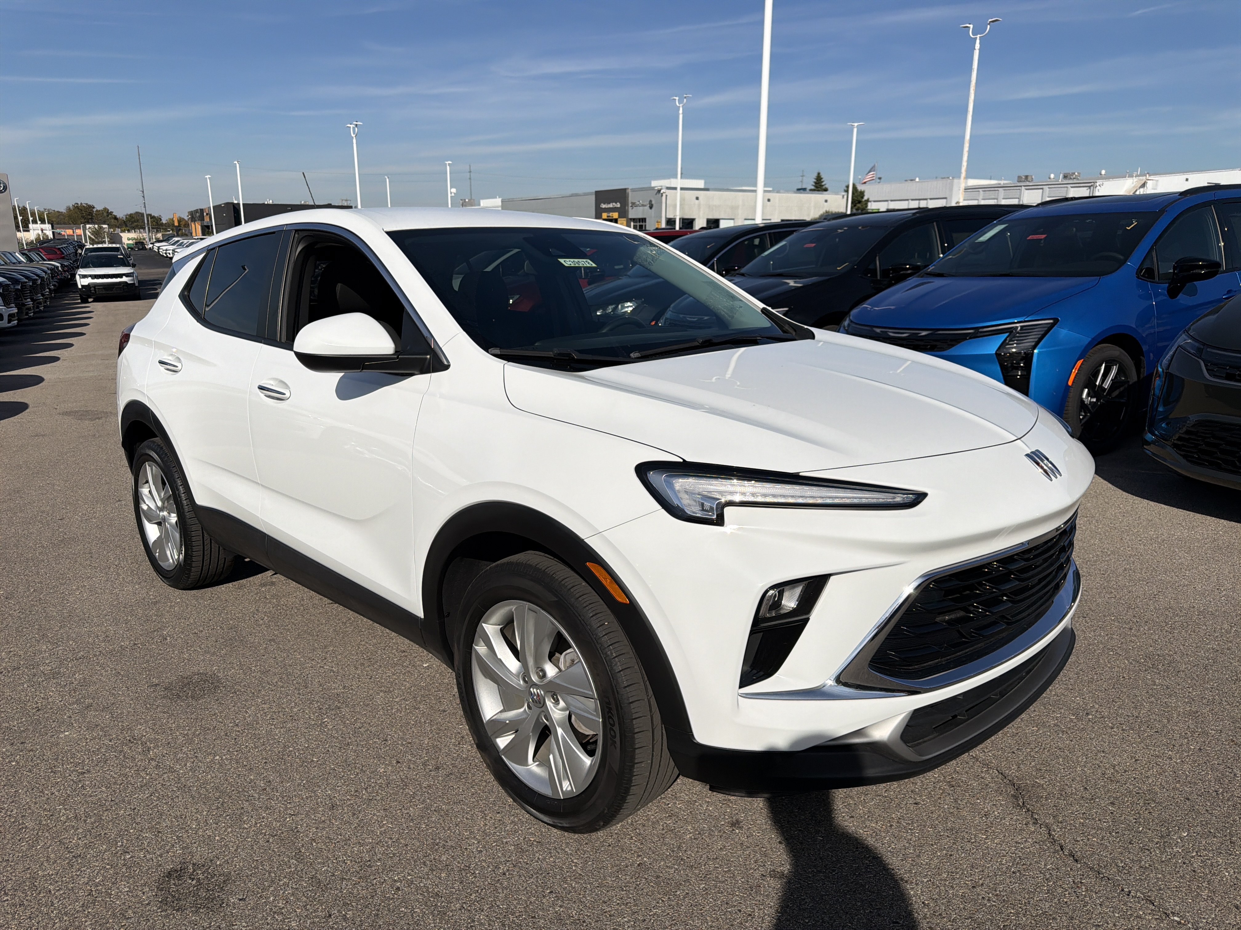 Used 2024 Buick Encore GX Preferred FWD image 13
