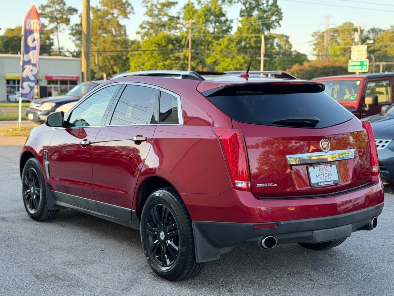 Used 2011 Cadillac SRX Luxury AWD/4WD image 7