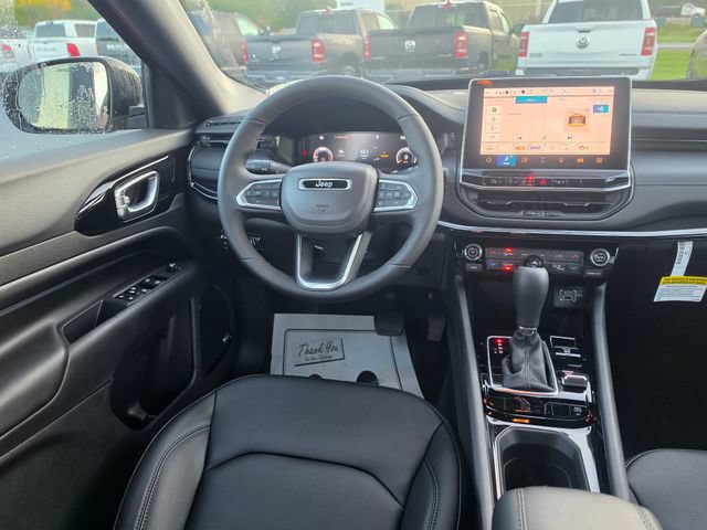 New 2026 Jeep Compass Limited w/ Sun, Sound & Navigation Group AWD/4WD image 14