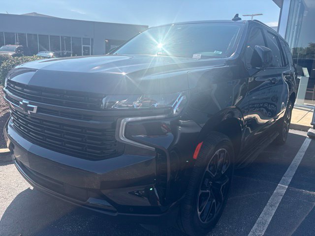 Used 2024 Chevrolet Tahoe RST w/ Luxury Package AWD/4WD image 7
