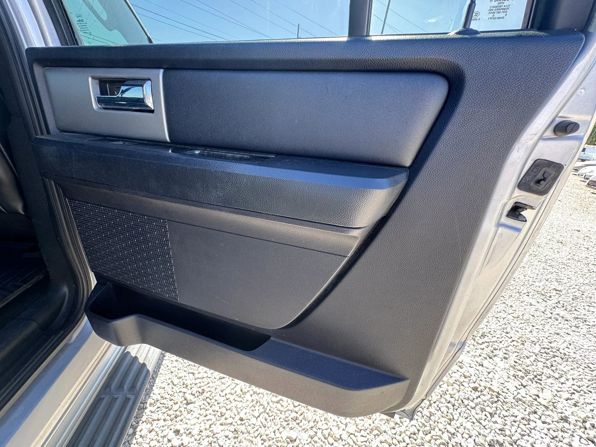 Used 2016 Ford Expedition EL Limited AWD/4WD image 25