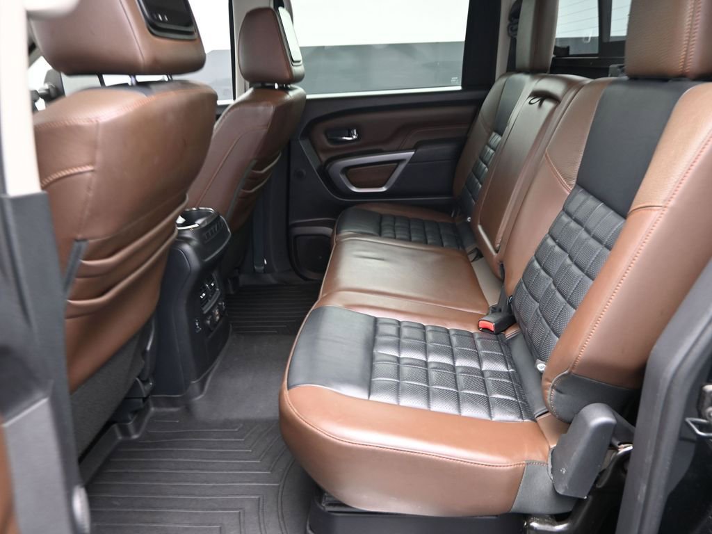 Used 2019 Nissan Titan Platinum Reserve w/ Platinum Utility Package image 12