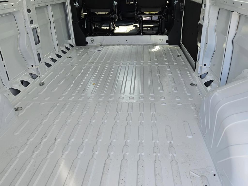 New 2026 RAM ProMaster 2500 w/ Convenience Group image 9