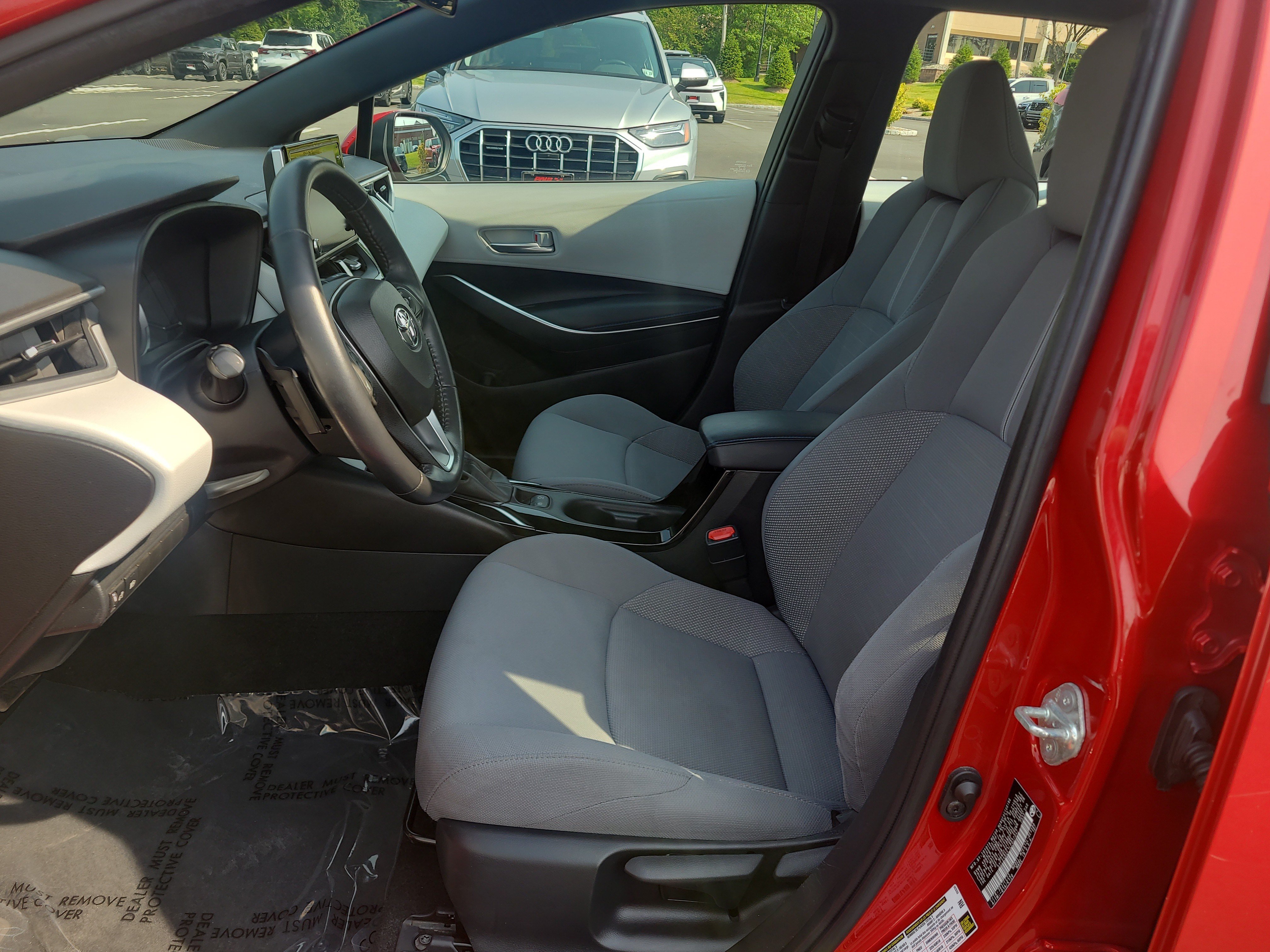 Used 2020 Toyota Corolla SE FWD image 16