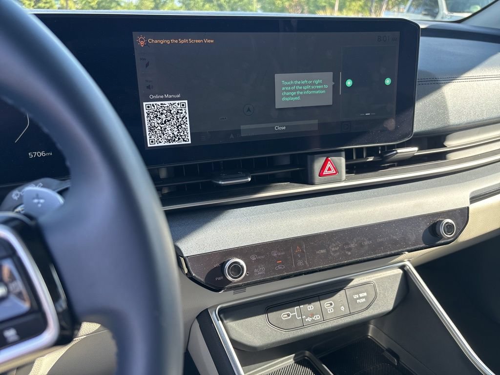 Certified 2026 Kia Carnival SX FWD image 11