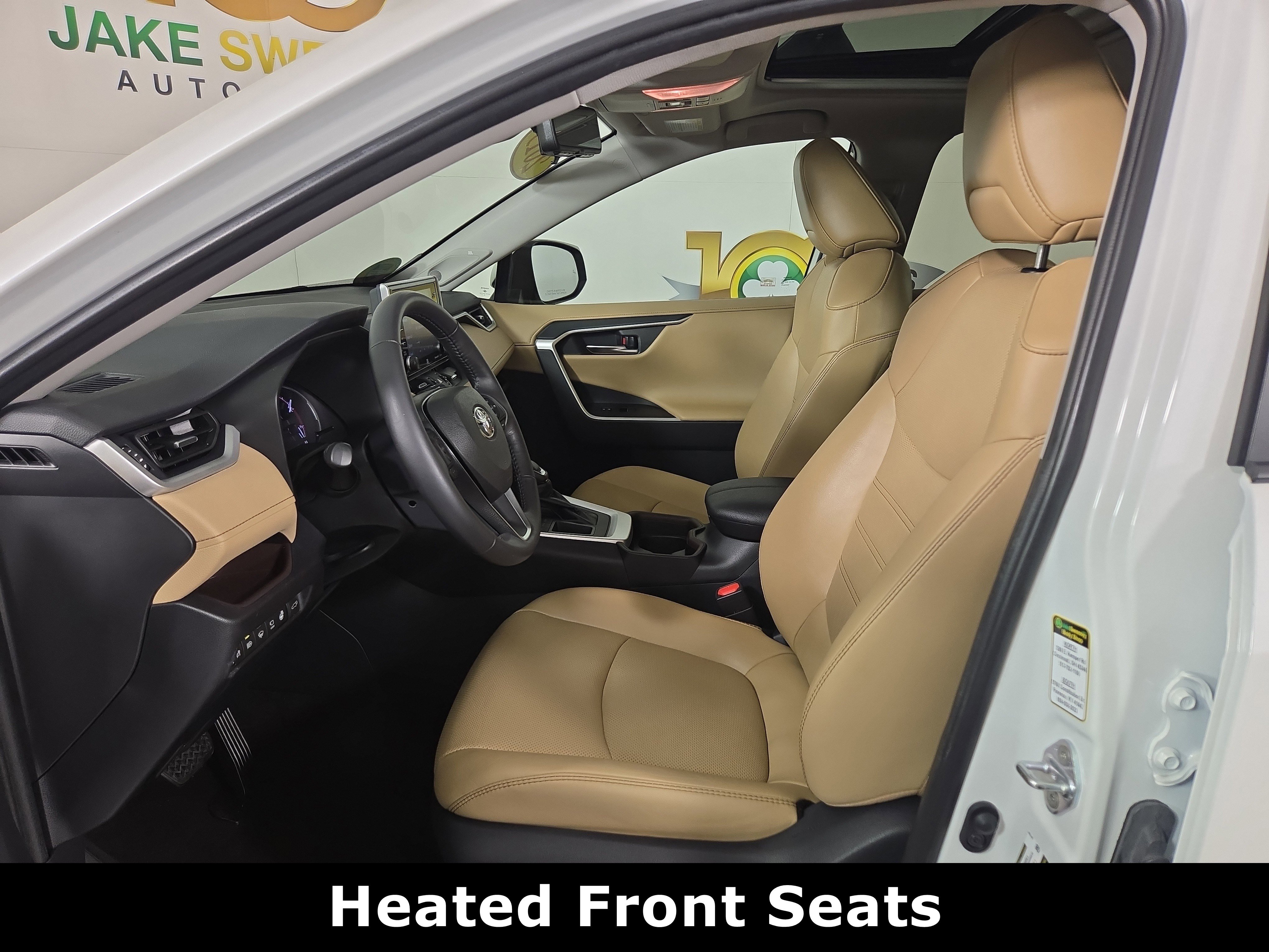 Used 2019 Toyota RAV4 Limited w/ Advanced Technology Package FWD image 11