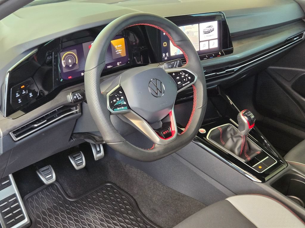 Used 2024 Volkswagen GTI SE FWD image 10