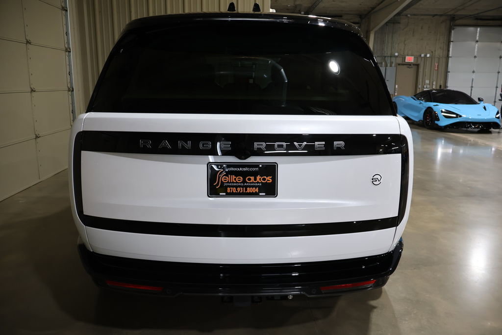 Used 2024 Land Rover Range Rover Long Wheelbase SE image 64