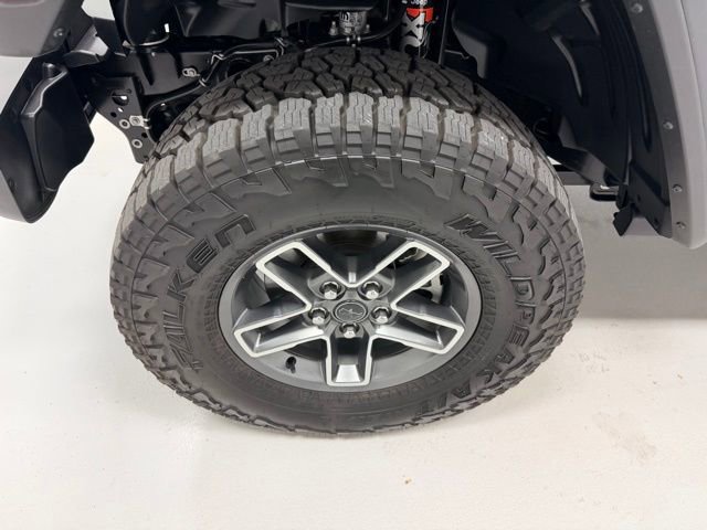 Used 2024 Jeep Gladiator Mojave image 19