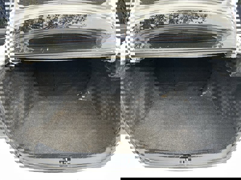 Used 2016 Toyota Corolla L FWD image 29