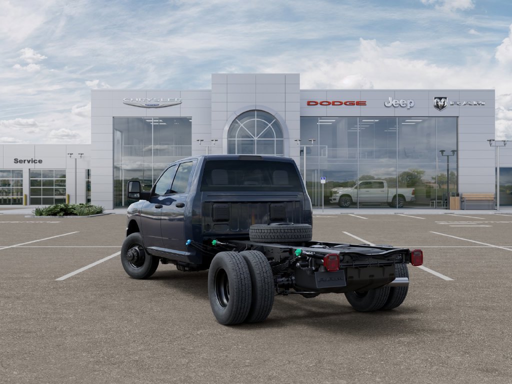 New 2026 RAM 3500 Tradesman AWD/4WD image 3
