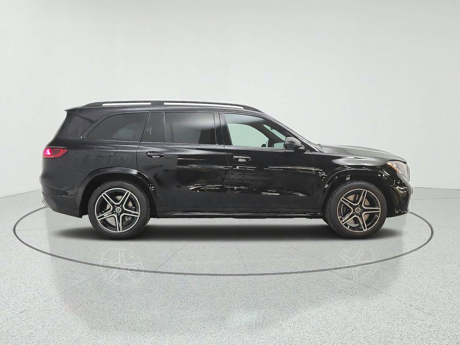 New 2027 Mercedes-Benz GLS 450 4MATIC image 4
