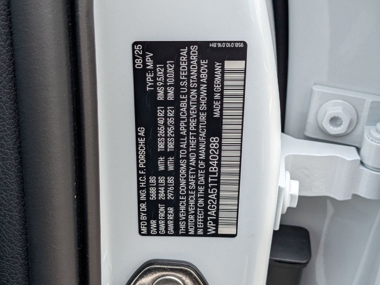 New 2026 Porsche Macan S image 30