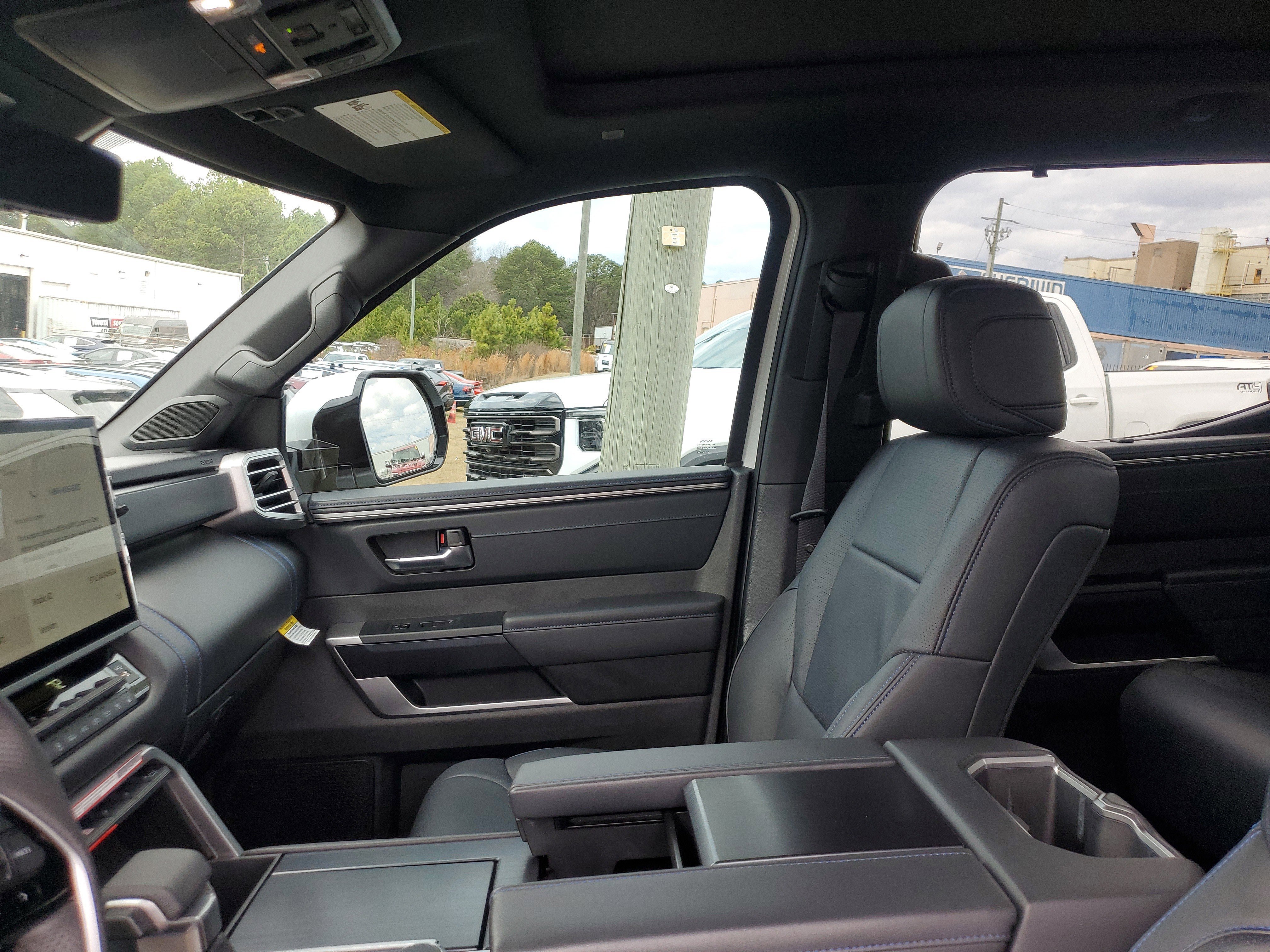 Used 2025 Toyota Tundra Platinum image 17