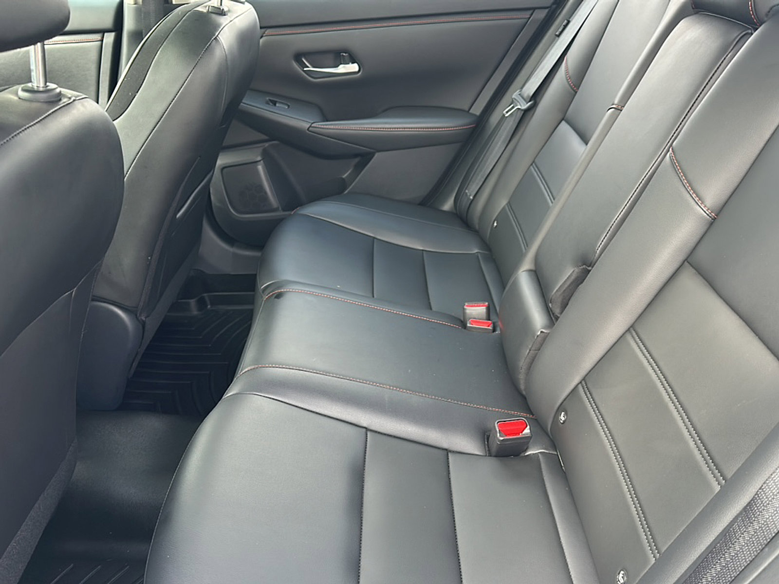 Certified 2024 Nissan Sentra SR w/ SR Premium Package image 18