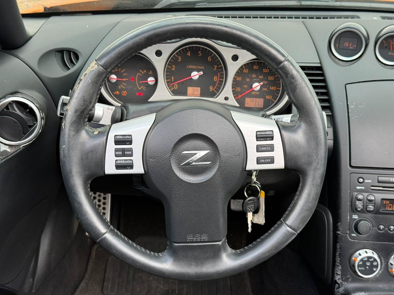 Used 2007 Nissan 350Z Touring RWD image 19