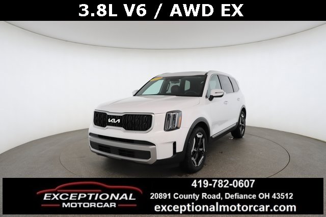 Used 2023 Kia Telluride EX w/ EX Captain's Chair Package