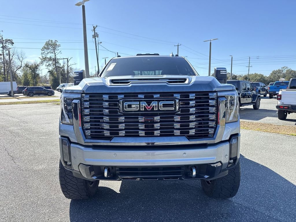 Used 2024 GMC Sierra 2500 Denali Ultimate image 8