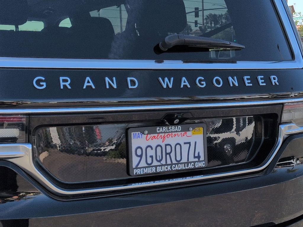 Used 2023 Jeep Grand Wagoneer 4WD image 33
