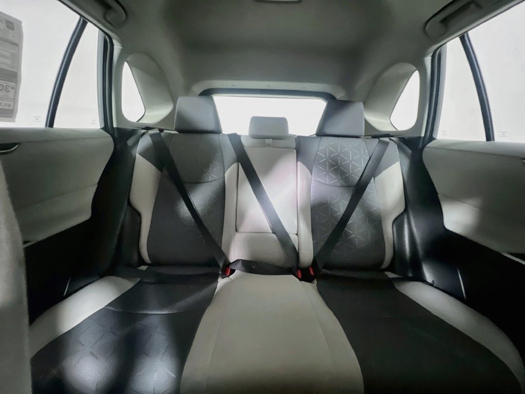 Used 2025 Toyota RAV4 XLE w/ Convenience Package FWD image 28