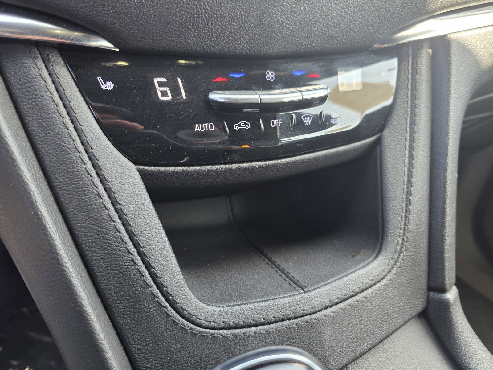 Used 2023 Cadillac XT5 Premium Luxury image 27